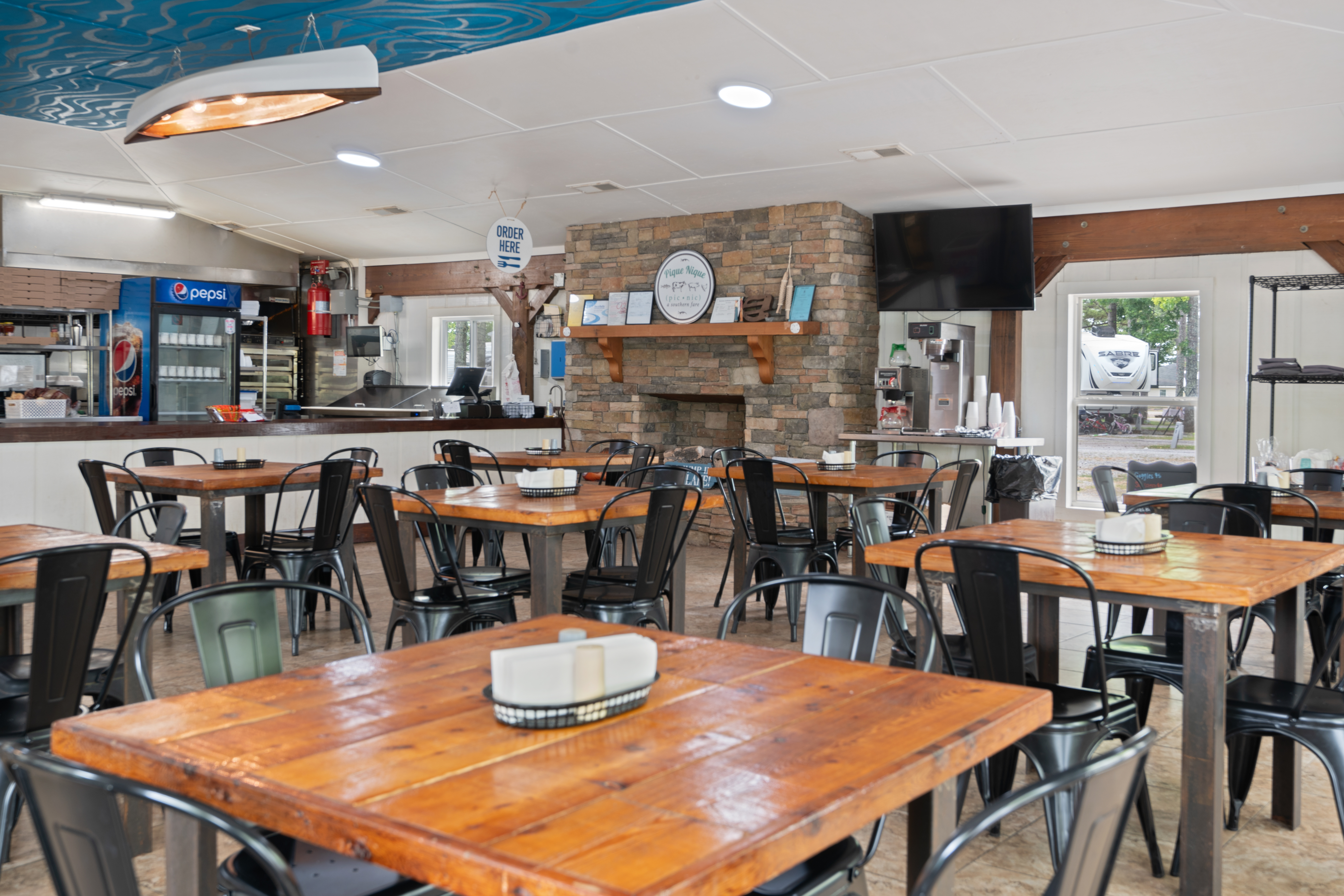 River Rocks Landing — gallery preview 3